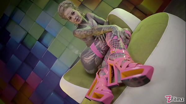 Tattooed Teen’s Anal Stretch Session